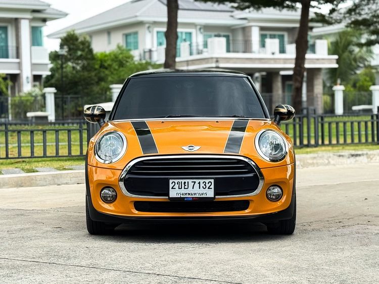 Mini COOPER 3 DOOR HATCH 2017 1.5 Sedan เบนซิน ไม่ติดแก๊ส เกียร์อัตโนมัติ ส้ม รูปที่ 2