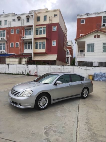 รถ Nissan Teana 2.0 200 XL สี บรอนซ์เงิน