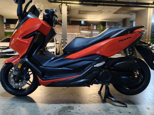 forza300 2018 ออกปลายปี คาร์บอนแท้เกือบเต็มลำ เดิมสนิท รูปที่ 2