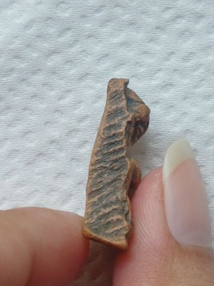 พระผงสุพรรณหน้าแก่ รูปที่ 3