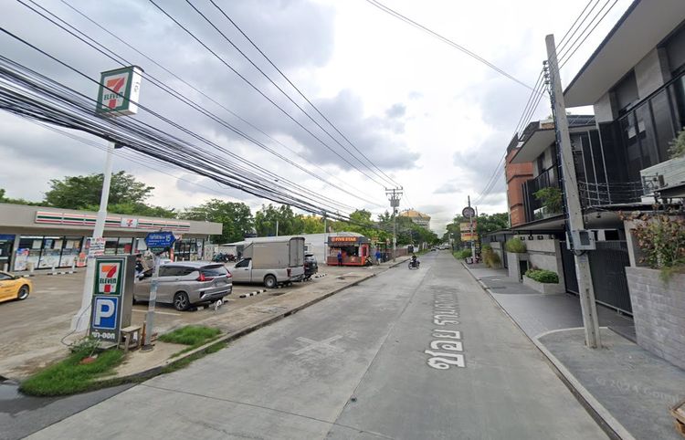 ขายที่ดินรามคำแหงซอย 21 ถนนนวศรี ราคาถูกที่สุดในโซนนี้แล้ว เนื้อที่ 1 ไร่ ถนนสวยเขตปรับใหม่ทั้งเส้น