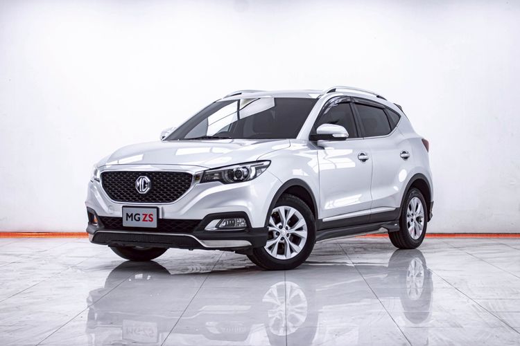 รถ MG ZS 1.5 D สี เทา