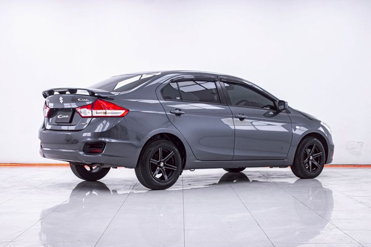 Suzuki Ciaz 2020 1.2 Gl Plus Sedan เบนซิน ไม่ติดแก๊ส เกียร์อัตโนมัติ เทา รูปที่ 4