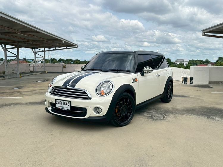 Mini CLUBMAN 2013 1.6 Sedan เบนซิน ไม่ติดแก๊ส เกียร์อัตโนมัติ เบจ รูปที่ 3