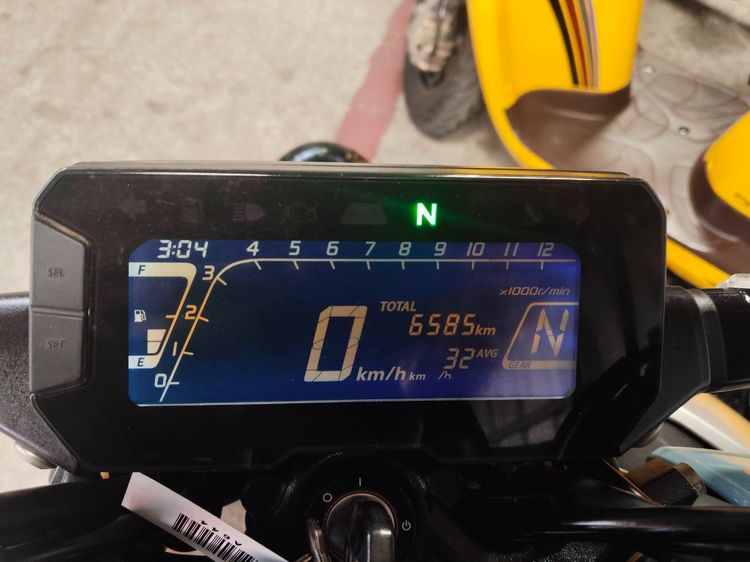 🛵ยังไงก็ขาย CB150R ปี 61 เครื่องดี สีสวย สตาร์ทมือ วิ่งน้อย6500โล รถบ้านพร้อมใช้งาน เปลี่ยนน้ำมันเครื่องฟรี ส่งฟรี30กิโล รูปที่ 8