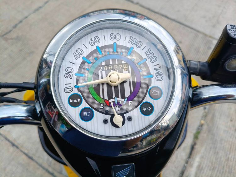 🛵ยังไงก็ขาย SCOOPY-i ปี 60 เครื่องดี สีสวย สตาร์ทมือ เล่มชุดโอนครบ+เปลี่ยนถ่ายน้ำมันเครื่องฟรี ส่งฟรี30 ก.ม รูปที่ 8