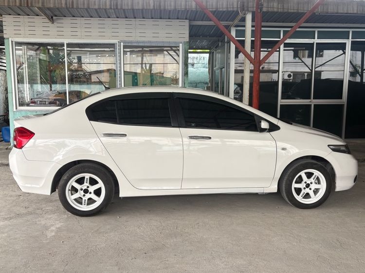 Honda City 2013 1.5 V CNG Sedan เบนซิน NGV เกียร์อัตโนมัติ ขาว รูปที่ 3