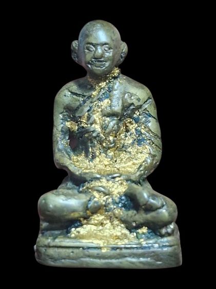 พระหล่อ