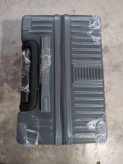 กระเป๋าเดินทาง ล้อลาก 20" สีเทาดำ รูปที่ 8