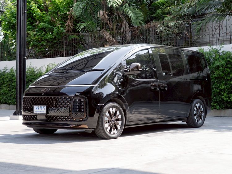 Hyundai Staria 2022 PREMIUM 2.2 Utility-car ดีเซล ไม่ติดแก๊ส เกียร์อัตโนมัติ ดำ รูปที่ 3