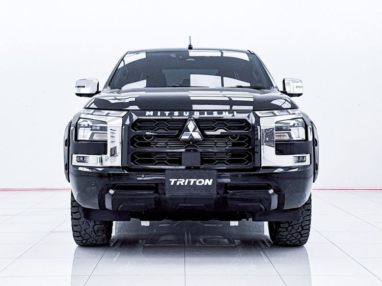 Mitsubishi Triton 2024 2.4 Plus Ultra Pickup ดีเซล ไม่ติดแก๊ส เกียร์อัตโนมัติ ดำ รูปที่ 4