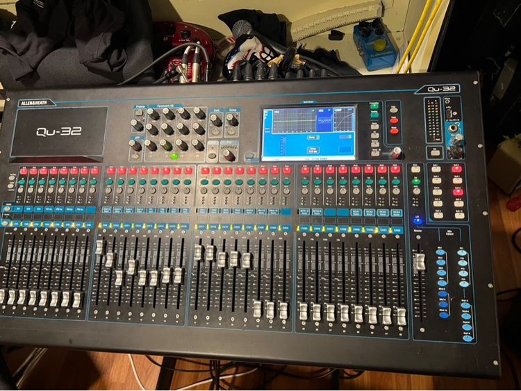 ขาย QU32 พร้อม PA  ยกชุดพร้อมใช้งาน  รูปที่ 2