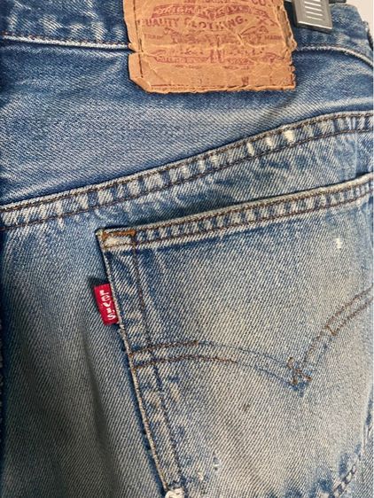 กางเกงยีนส์ Vintage Levis 501 ริมเเดง กระดุม 555 ปี 90s รูปที่ 8