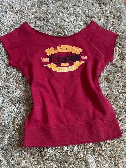 แขนสั้น แดง S เสื้อเชิ้ตและเสื้อผู้หญิง เสื้อครอปเปิดไหล่ Playboy 