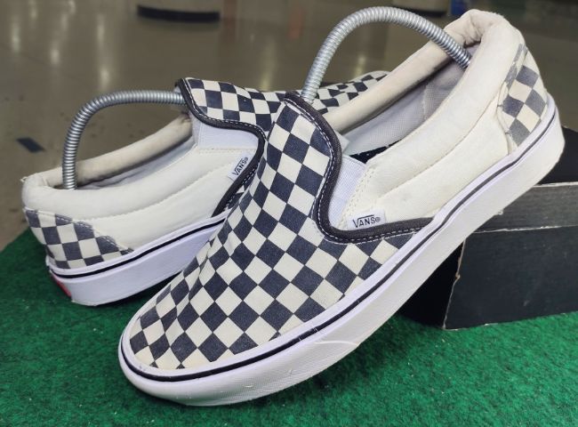 รองเท้า💥VANS Slip - On💥ของแท้‼️ลายสก็อต สีขาว - ดำ สวยๆ เดิม สภาพดี💥ไซร์ 43 รูปที่ 13