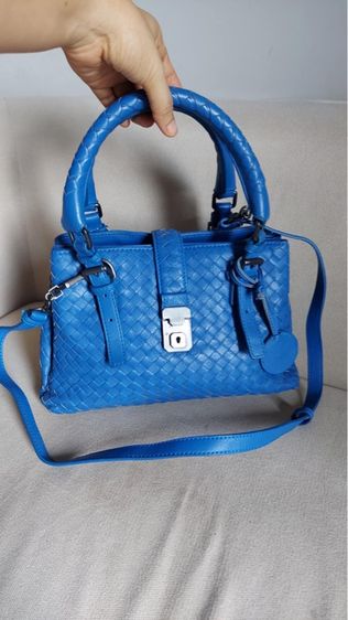 กระเป๋า bottega veneta หนังสานสีน้ำเงิน