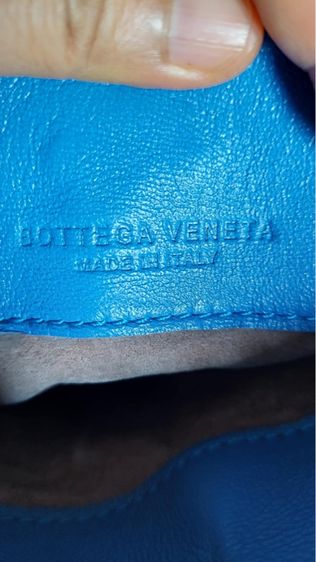 กระเป๋า bottega veneta หนังสานสีน้ำเงิน รูปที่ 14