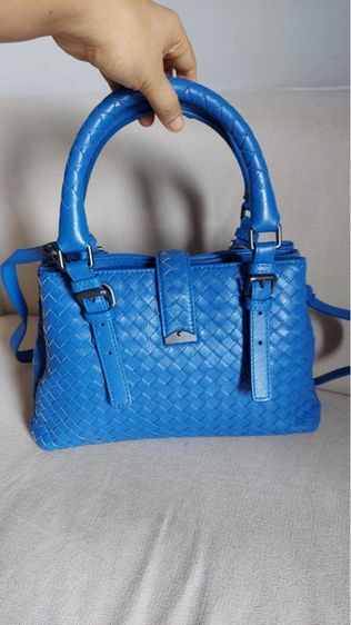กระเป๋า bottega veneta หนังสานสีน้ำเงิน รูปที่ 2