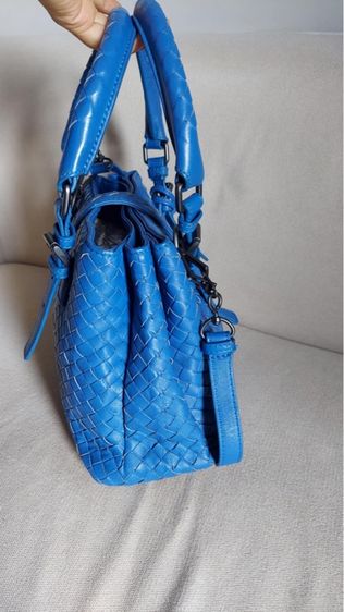 กระเป๋า bottega veneta หนังสานสีน้ำเงิน รูปที่ 4