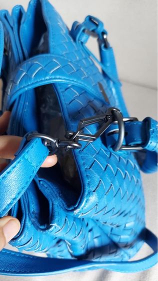 กระเป๋า bottega veneta หนังสานสีน้ำเงิน รูปที่ 11