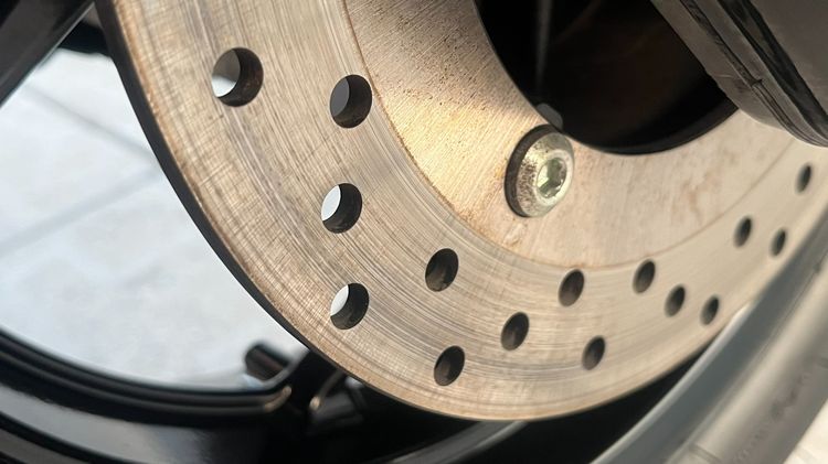 X MAX 300 จดปี 23 ไมล์ 532 km. รูปที่ 10