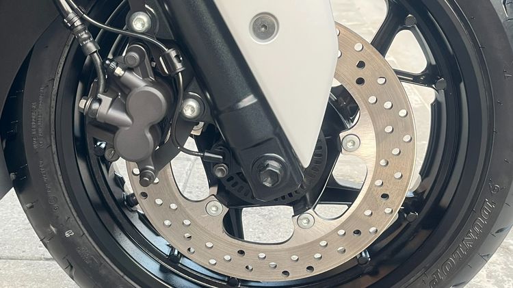 X MAX 300 จดปี 23 ไมล์ 532 km. รูปที่ 7