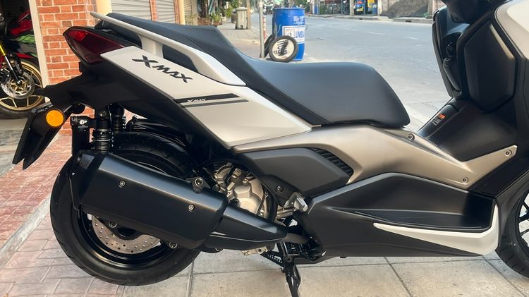 X MAX 300 จดปี 23 ไมล์ 532 km. รูปที่ 11