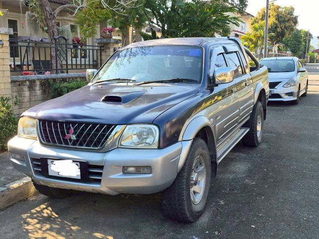 Mitsubishi Strada Grandis 2003 2.5 Grandis Pickup ดีเซล ไม่ติดแก๊ส เกียร์ธรรมดา น้ำเงิน รูปที่ 4