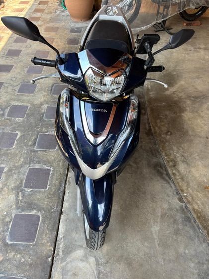 Honda Lead 2022 สภาพดีมาก ไม่เคยล้ม ไม่เคยชน รูปที่ 2