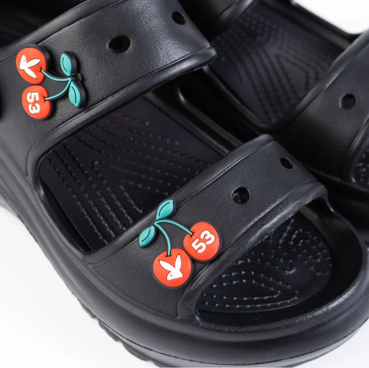 PLAYBOYรองเท้าแตะหัวโตBunnyคร็อกoสีดำ รูปที่ 2