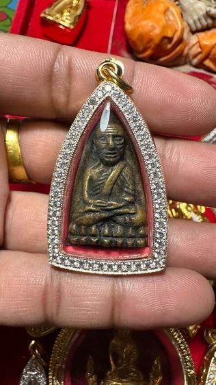 ปล่อยพระค่ะ