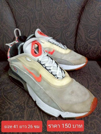 รองเท้ามือสอง รูปที่ 15