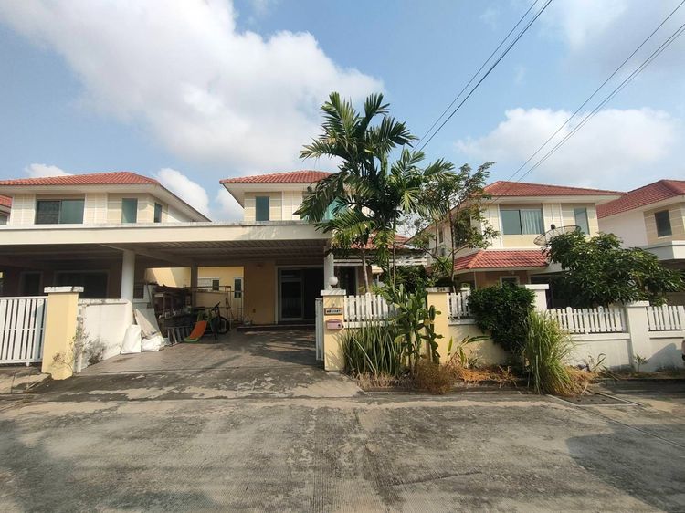 อื่นๆ ตกแต่งครบ 2016 ขายด่วนบ้านแฝด โครงการเฮาส์ออฟเดอะคานารี สวนเสือ ศรีราชา ราคาถูก รูปที่ 2