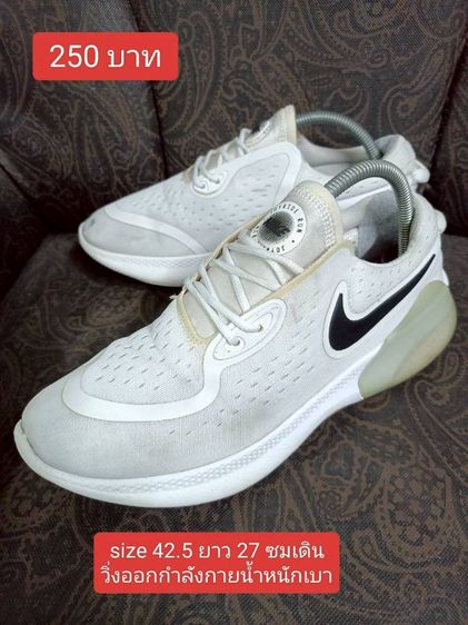 รองเท้ามือสอง รูปที่ 2