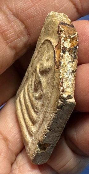 พระสมเด็จพิมพ์อกครุฑ เศียรบาตร บิ่นเดิม รูปที่ 6