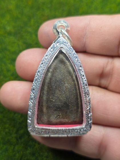 พระหลวงปู่ทวดเนื้อว่านเก่าๆ รูปที่ 2