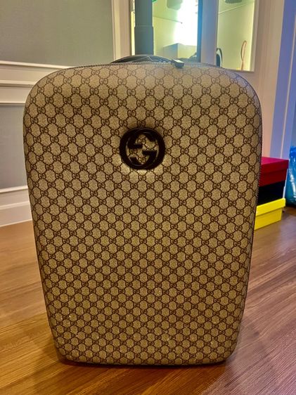กระเป๋าเดินทาง ล้อลาก Gucci แท้ รูปที่ 2