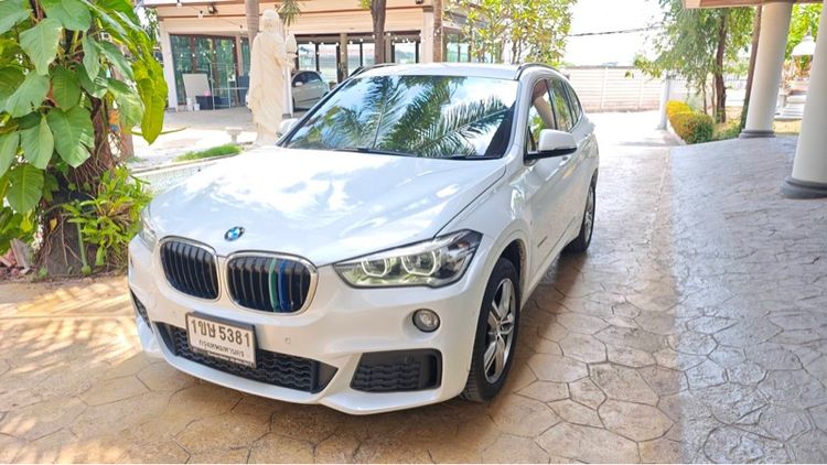 BMW X1 2018 2.0 sDrive20d M Sport Utility-car ดีเซล ไม่ติดแก๊ส เกียร์อัตโนมัติ ขาว รูปที่ 2