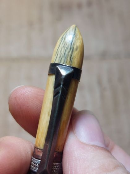 เครื่องรางมีดหมอปากกาหลวงพ่อเดิมใบ 2.5 ยาวรวม 5 นิ้วแหนรัดเป็นเงิน รูปที่ 7