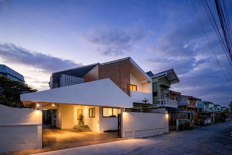 🏡 ขายบ้านเดี่ยว รีโนเวทใหม่ทั้งหลัง รามอินทรา  ติด 🚆 MRT มัยลาภ เพียง 100 เมตร