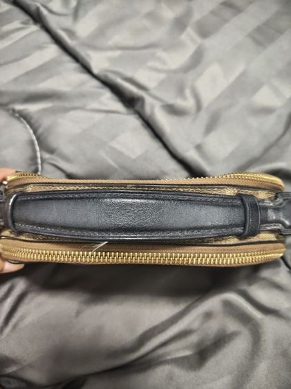 กระเป๋า coachสายสะพาย รูปที่ 6