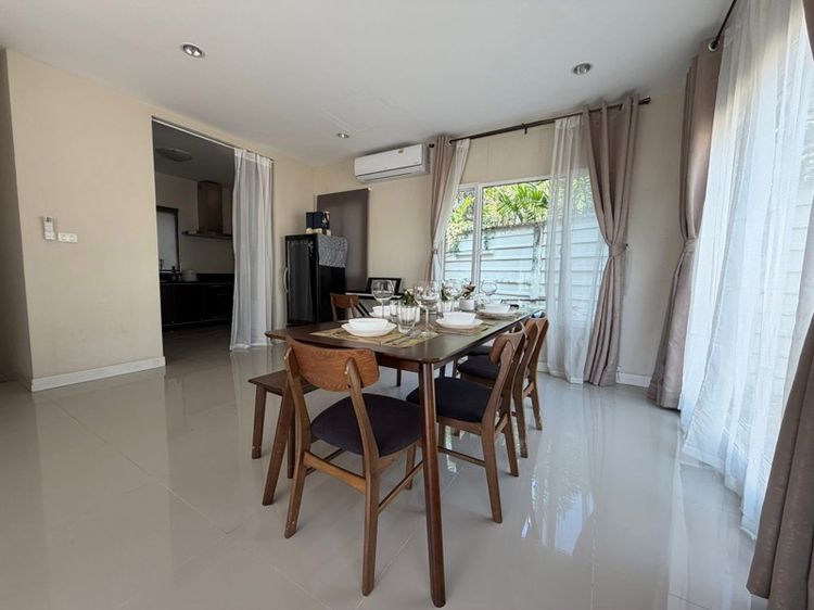 ตกแต่งครบ 🏡 บ้านเช่า พร้อมเข้าอยู่ 3ห้องนอน 3ห้องน้ำ รูปที่ 3