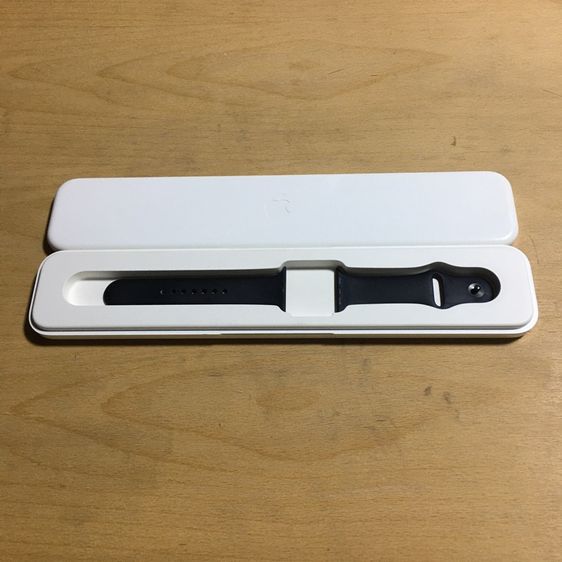 สายนาฬิกา Apple Watch แท้ ศูนย์ มือสอง สภาพดีมาก Size SและM ขนาด 42 44 45 ใส่ด้วยกันได้ พร้อมกล่องใส่ รูปที่ 2