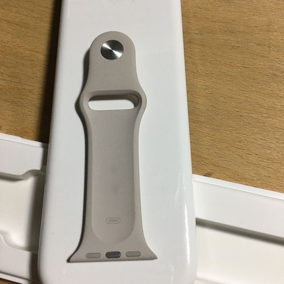 สายนาฬิกา Apple Watch สีหมอก สีควันบุหรี่ ของแท้ ศูนย์ มือสอง สภาพดีมาก Size SและM ขนาด 41 40 38 ใส่ด้วยกันได้ พร้อมกล่องใส่ รูปที่ 11