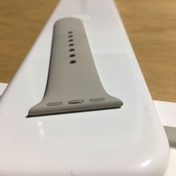สายนาฬิกา Apple Watch สีหมอก สีควันบุหรี่ ของแท้ ศูนย์ มือสอง สภาพดีมาก Size SและM ขนาด 41 40 38 ใส่ด้วยกันได้ พร้อมกล่องใส่ รูปที่ 15