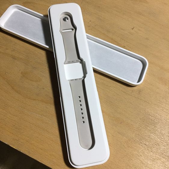 สายนาฬิกา Apple Watch สีหมอก สีควันบุหรี่ ของแท้ ศูนย์ มือสอง สภาพดีมาก Size SและM ขนาด 41 40 38 ใส่ด้วยกันได้ พร้อมกล่องใส่ รูปที่ 5