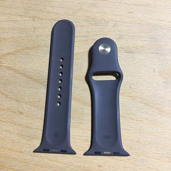 สายนาฬิกา Apple Watch สีเทาดำ สีนำ้ตาลเข้ม มือสอง สภาพดีมาก ของแท้ ศูนย์  Size SและM ขนาด 42 44 45 ใส่ด้วยกัน รูปที่ 3