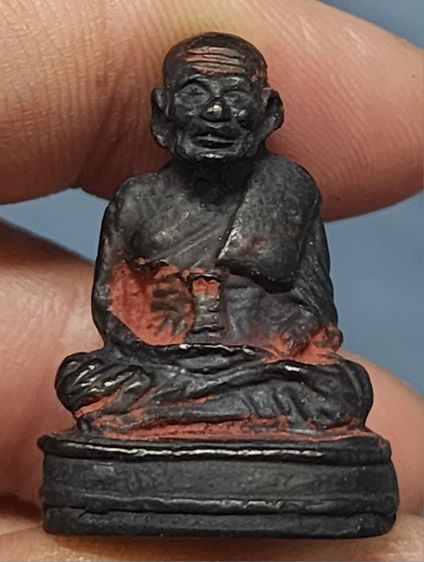 หลวงปู่ทวด รุ่นเบตง ปี05 เลขใต้ฐานตอง999 เลขสวยหายาก รูปที่ 2