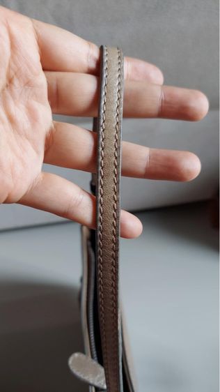 คล้องไหล่ balenciaga  รูปที่ 11