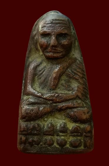 หลวงปู่ทวดพิมพ์กลางปั๊มซ้ำ